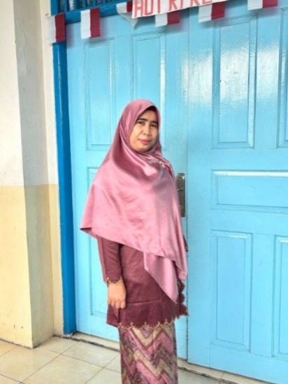 ISRA HAYATI, S.Pt., S.Pd